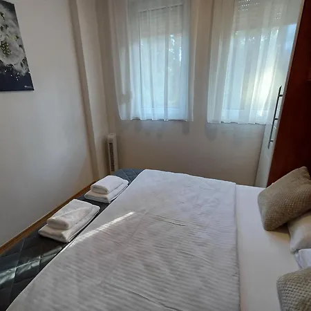 Springjoy Apartment *